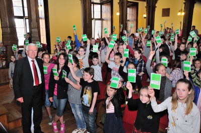 Jaunuosius vaikų universiteto studentus sveikino VU rektorius akad. Benediktas Juodka. V. Naujiko nuotr.