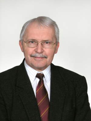 VU KHF dekanas prof. S.Gudas