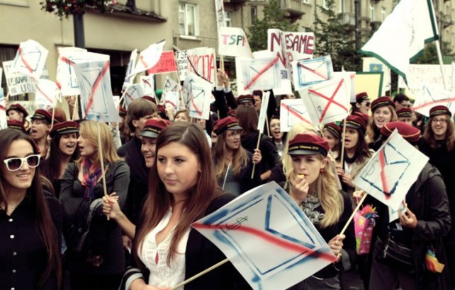 VU TSPMI studentai kviečia susipažinti su Lietuva. TSPMI nuotr.